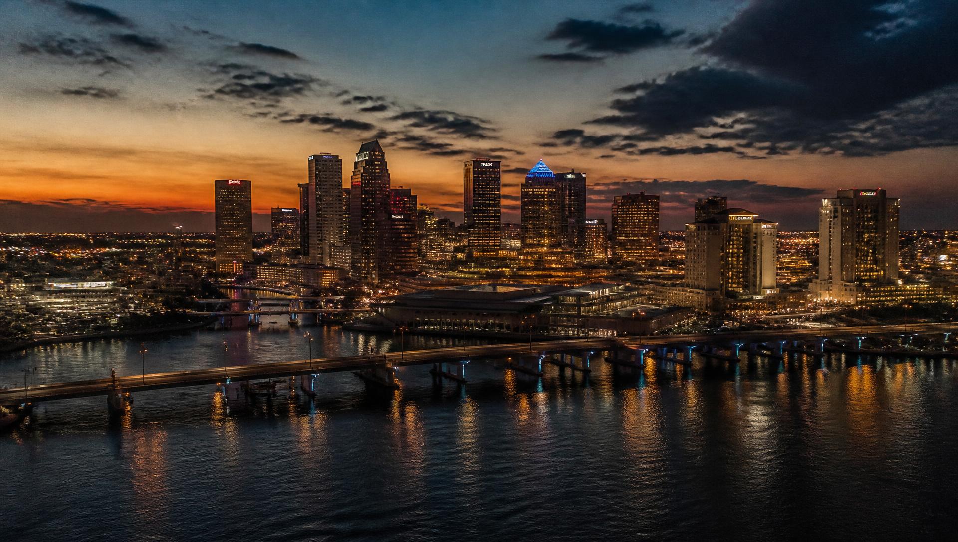 The Tampa, Florida skyline at dusk
